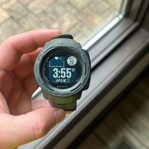Garmin instinct watch